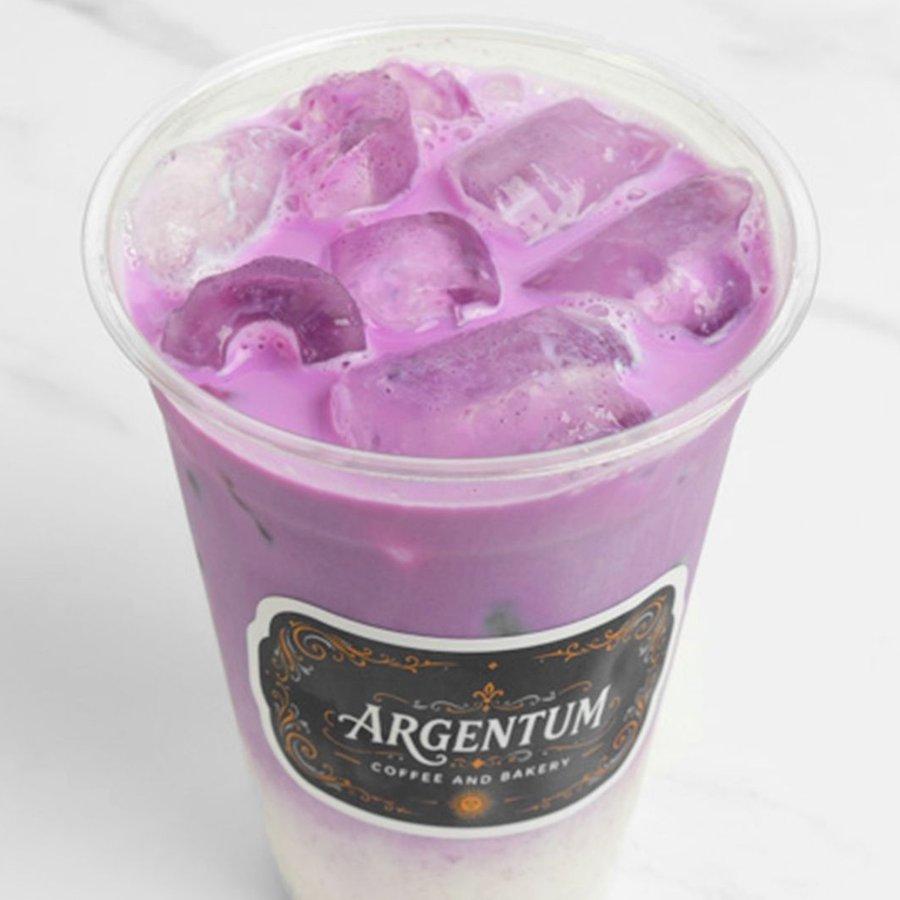 An iced dragon fruit refresher